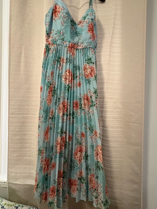 Guess Dresses & Skirts - Guess Mint Green Dress with Back Zip